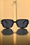 Luxury Unisex Black Sunglasses - Stylish and Comfortable Design - 4