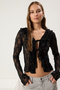 Siyah Dantel Fitted/Vücuda Oturan Büzgü/Drape ve Bağlama Detaylı Esnek Örme Bluz TWOSS25BZ00270