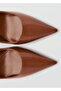 Pointed toe high heels - 4