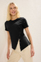 Siyah %100 Pamuk Regular/Normal Kalıp Çıtçıtlı Yırtmaç Detaylı  Örme T-Shirt TWOSS25TS00029 - 2