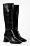 Women's Stall Black Blunt Toe Boots