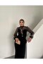 فستان نسائي من القماش المستورد بنمط الفهد ومزين بأزرار وبطانة بتصميم خاص - 3