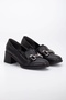 Women's Classic Shoes with Elastic Buckle - 6