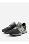327 Sneakers