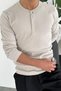 تي شيرت بأكمام طويلة وياقة بأزرار وأكمام طويلة من Stone Basic - 4