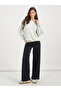 Overlock Seam Regular Fit Sweatshirt - 2