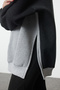 Antrasit Pamuklu Renk Bloklu Geniş Kalıp İçi Polarlı Örme Spor Sweatshirt TWOSS22SW0074 - 4