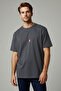 Antrasit Oversize/Geniş Kesim Penguen Nakışlı %100 Pamuklu T-Shirt TMNSS23TS00243 - 2