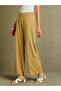 Mid Rise Wide Leg Relaxed Fit Trousers - 2