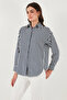 Standard Fit Classic Collar Striped Shirt Shirt 6772894 - 6