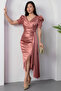 فستان سهرة من الساتان بياقة مزدوجة الصدر وأكمام الأميرة 39673 - 3