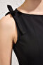 Siyah Sıfır Kol Peplum Belden Oturmalı Omuz Fiyonk Detaylı Örme Bluz TWOSS25BZ00482 - 3