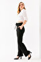 Women's slim fit belted trousers with pockets - black - 25y 2270 - 8