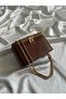 Box Model Hand and Women's Shoulder Bag Brown - 4