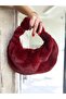 حقيبة كتف صغيرة من Puff Pouch، حقيبة قطيفة من ريش الأرنب - 3
