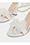 Floral Faux Pearl Applique Block Heel Sandals - 3