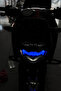 ملصق لاصق بتصميم المصباح الأمامي باللون الأزرق لـ TVS APACHE RTR 200 - 5