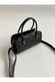 Bali Model Hand and Women's Shoulder Bag Black - 4