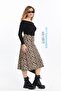 MADONNA COLLAR Camisole BLUZ، بدلة تنورة من جلد الغزال بنمط الفهد - 5