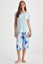 Catheri̇nes Soft Textured Fabric Short Sleeve Women's Capri Pajama Set