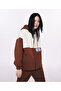 Colorblock Patch Accessory Sweatshirt - 5