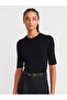 10743 Crew Neck Buttoned Knitwear Blouse-Black