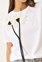Women's White Daisy Accessory Short Sleeve Cotton T-Shirt 60602039 - 5