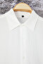 Beyaz Regular Fit Dokulu Dökümlü Salaş Erkek Gömlek TMNSS25GO00076 - 6