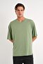 V-Neck Oversize T-Shirt (E24-742A)