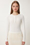 Women's Bone Stud Basic Knitted Crop Blouse Fw00002 - 4