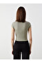 Crew Neck Women's Crop (S5) - 4