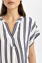 Regular Fit Crew Neck Striped Crinkle Fabric Short Sleeve Blouse 24Y 801006025 - 5