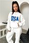 طقم بدلة رياضية سويت شيرت Jogger - غطاء رأس كبير الحجم مطبوع باللون الأبيض - 2