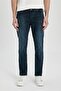 Pedro Slim Fit Narrow Fit Regular Waist Narrow Leg Jean Pants B4860Ax24Sp