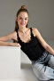 Siyah Dantel Detaylı Triko İnce Bluz TWOSS25BZ00177 - 2