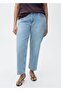 Mid-waist straight cut jeans - 7