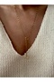 Minimal Low-Cut Necklace
