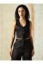 Scoop Neck Sleeveless Waistcoat - 6
