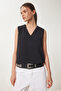 Women's Black Sleeveless Ayrobin Blouse Gx00002