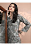 Women Green Floral Printed Kurta with Trousers - 2