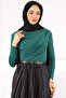 بلوزة رملية ذات ياقة مدورة باللون الأخضر - 4