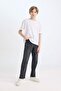 Boy's Loose Fit Straight Leg Pocketed Jean Trousers C3698A824Wn