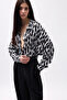 Black Crop Shirt - Patterned - 4