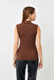 Women's Cream Bitter Brown 2-Piece Sleeveless Body - 7