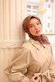 وشاح قطني رفيع بحواف مخيطة يدويًا بنمط حديقة الأقحوان - 6