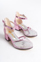 Heeled shoes