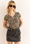 Women Leopard Beige V Metal Detailed Flexible Cotton Blouse Blz-19002921 - 3