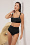 Siyah Büzgü Detaylı Bralette Kaplı Basic Bikini Üstü TBESS25BU00035 - 5