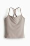Integral-bra sports strappy top with SoftMove™