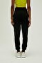 21.03.16.005-C01 Vienna Women's Sweatpants Black - 2
